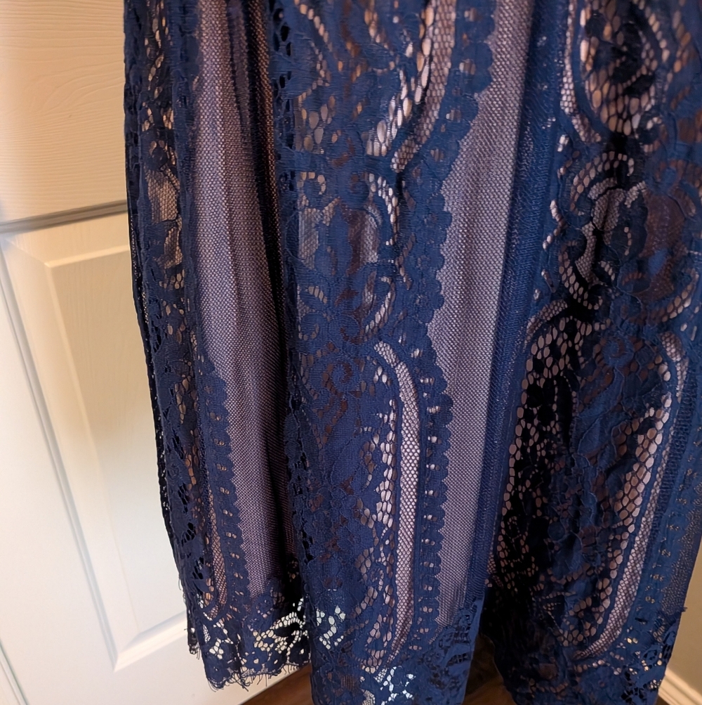 🌟Final🌟 Altar'd State Navy Lace Midi Dress - Picture 3 of 9